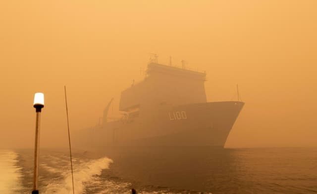 The Australian ship HMAS Choules heads to Mallacoota to rescue people fleeing the fires, January 2, 2020.