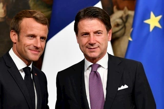 French President Emmanuel Macron (G) and Italian Prime Minister Giuseppe Conte on September 18, 2019 in Rome.