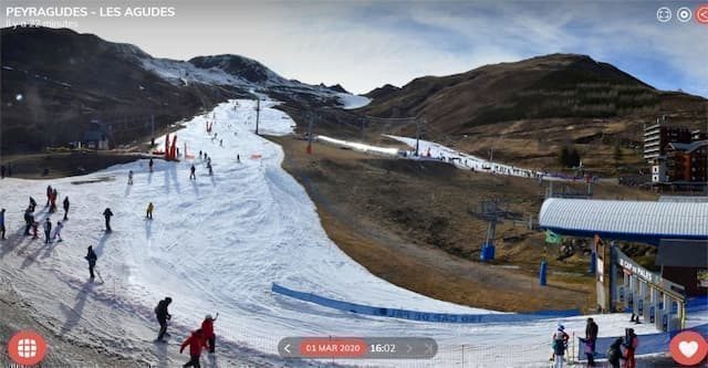 Sunday March 1, we ski in Peyragudes but off the slopes, snow is absent at 1600 meters above sea level. 