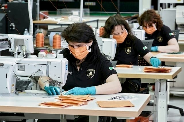 Mask production in Italy on March 31, 2020.