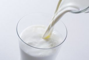 Carrefour Consumers are asked to destroy or return the milk lots from which they were purchased