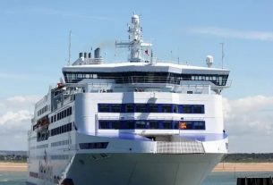 A ferry diverted to Cherbourg because of a strike action in Saint-Malo
