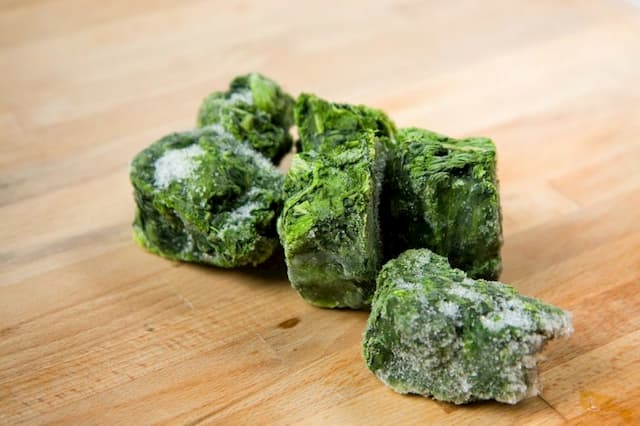 Two lots of Saint Eloi frozen chopped spinach are recalled in store