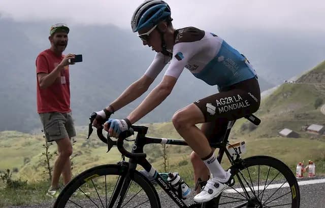 It's official, Romain Bardet is leaving AG2R to join Sunweb
