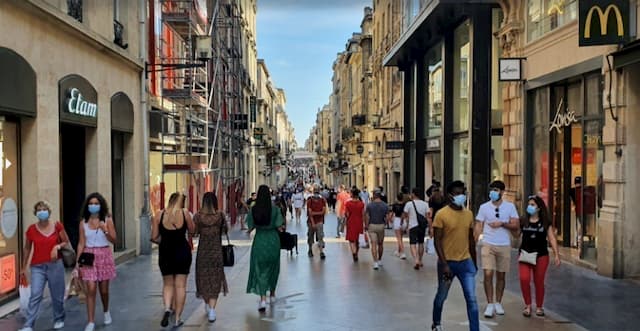 Wearing a mask becomes compulsory in two streets of the city of Bordeaux