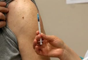 What do we know about the coronavirus vaccine deaths