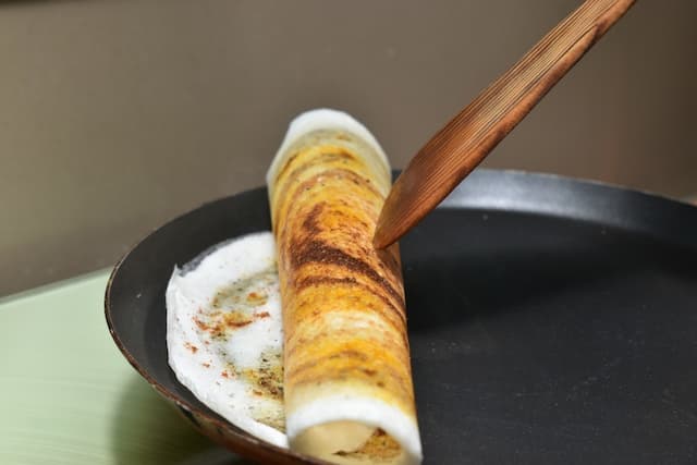 In India, you don't have to wait for Chandeleur (Candlemas) to enjoy the dosa. It is eaten all year round