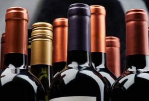 Several bottles of wine, sold at Super U, Metro and Monoprix, are recalled for their potential danger.