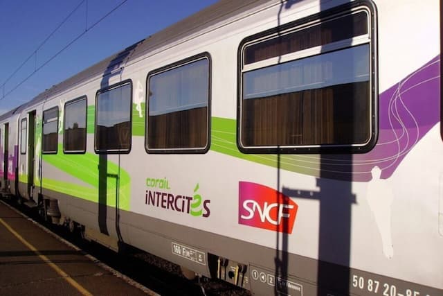 SNCF launches 200,000 Intercités train tickets at 19 euros for this summer