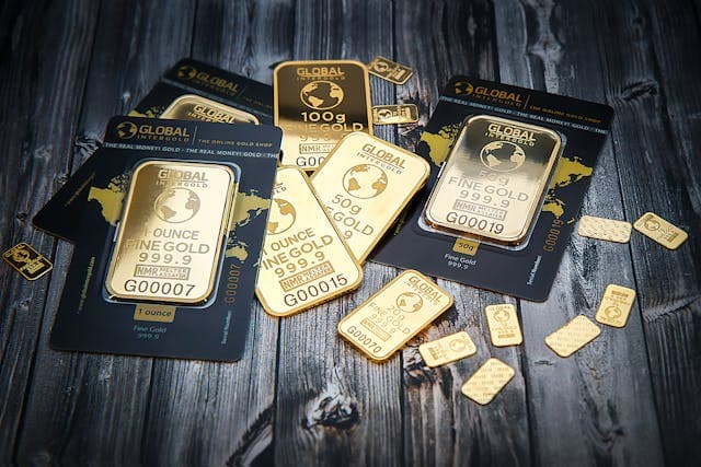 Gold Investing: How It Can Fit Into Your Portfolio