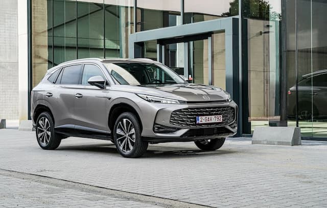 The MG HS adds a more Powerful Hybrid Engine to its Offering