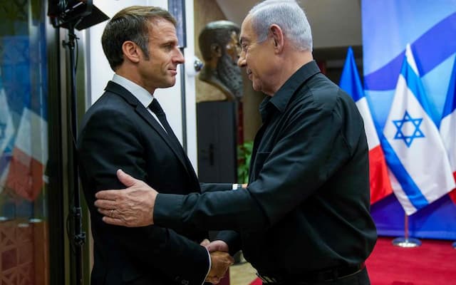 “It’s a Catastrophe”: Facing Macron, the Great Disappointment of French Jews