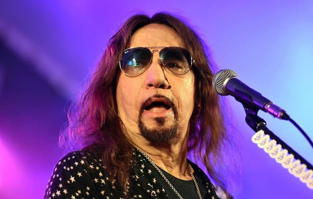 Former Guitarist of the Legendary Rock Group Kiss, Ace Frehley has Died