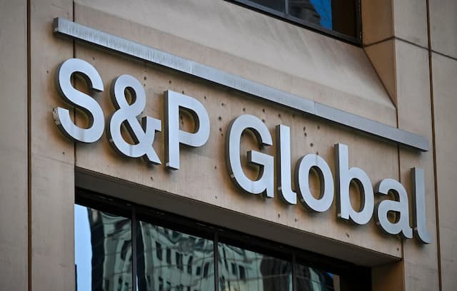 How France’s Credit‑Rating Downgrade Affects UK Expats in France