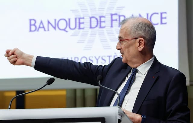 New Prime Minister: “Enough of this Political Mess”… The Boss of the Banque de France Rants