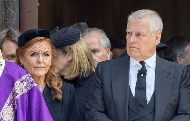 United Kingdom: Prince Andrew, Embroiled in Scandals, Renounces his Royal Title