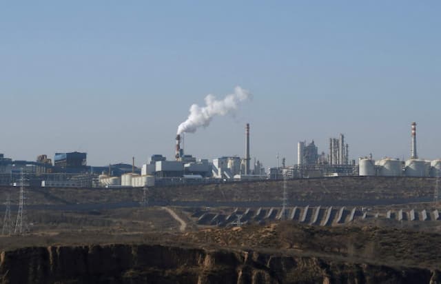 China Sets First Absolute Emissions Reduction Target for 2035