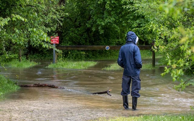 Weather in Charente: A Day of Heavy Downpours