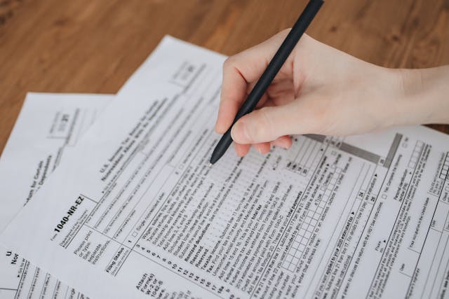 How to File Your First French Tax Return: A Guide for Expats