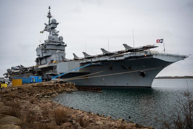 A mysterious drone was intercepted and neutralized near the French aircraft carrier Charles de Gaulle as it visited Malmö, Sweden