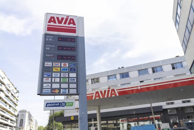 Possible fuel prices in Summer across France and Europe