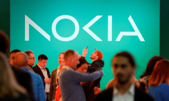 Nokia shares soar