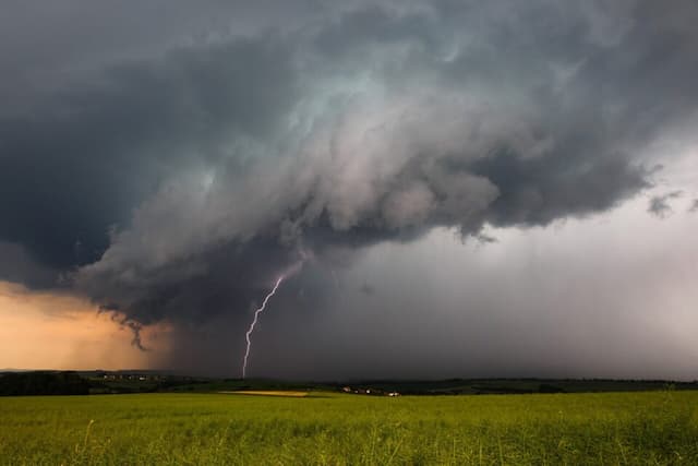 Weather alert issued for sorms and floods in 70 departments of France