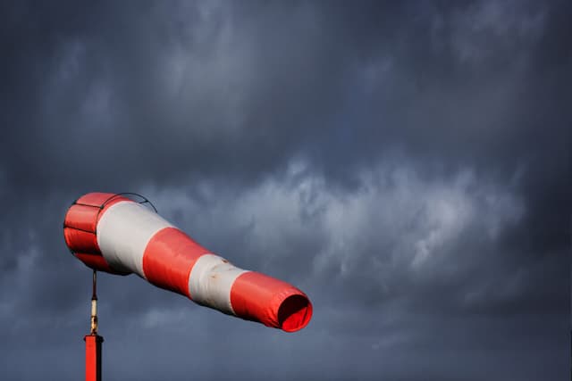 Gusts of 100 km/h: Strong Winds will Sweep through many Regions this Week across France