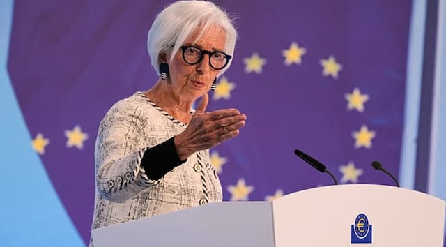 ECB Rate Hike Sparks Stagflation Fears in Europe