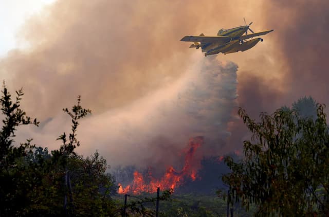 Wildfires Near Bordeaux Trigger Mass Evacuations Across France and Spain