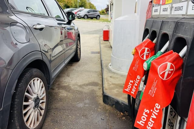 The Fuel Shortage is Gaining Ground in France: These 2,500 Service Stations Dry of Petrol and Diesel this Monday 3 Growing petrol and diesel fuel shortage across France