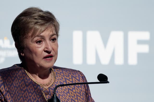 IMF Urges France to Pass Budget and Calm Markets